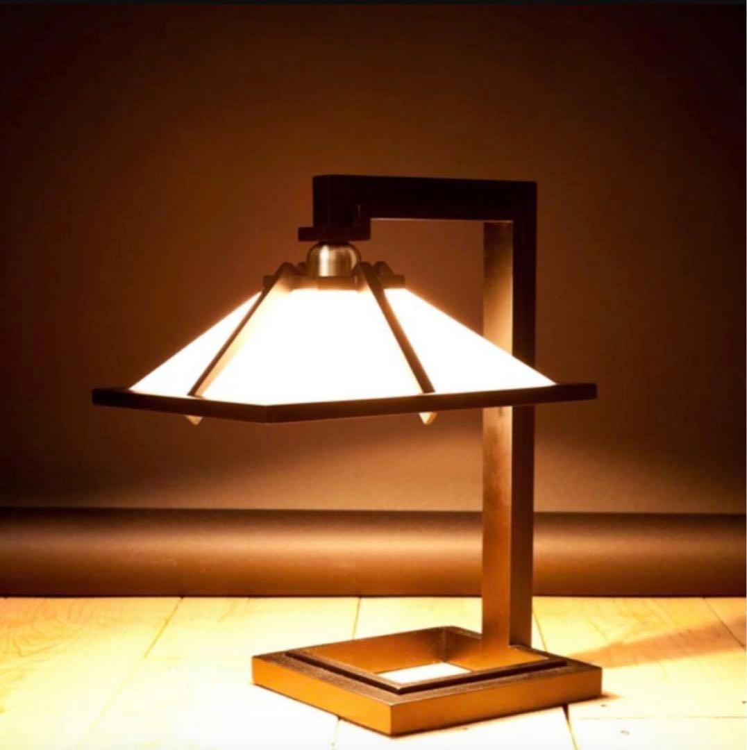 フランクロイドライト タリアセン１M　チェリー、ウォルナットブラウンブラック