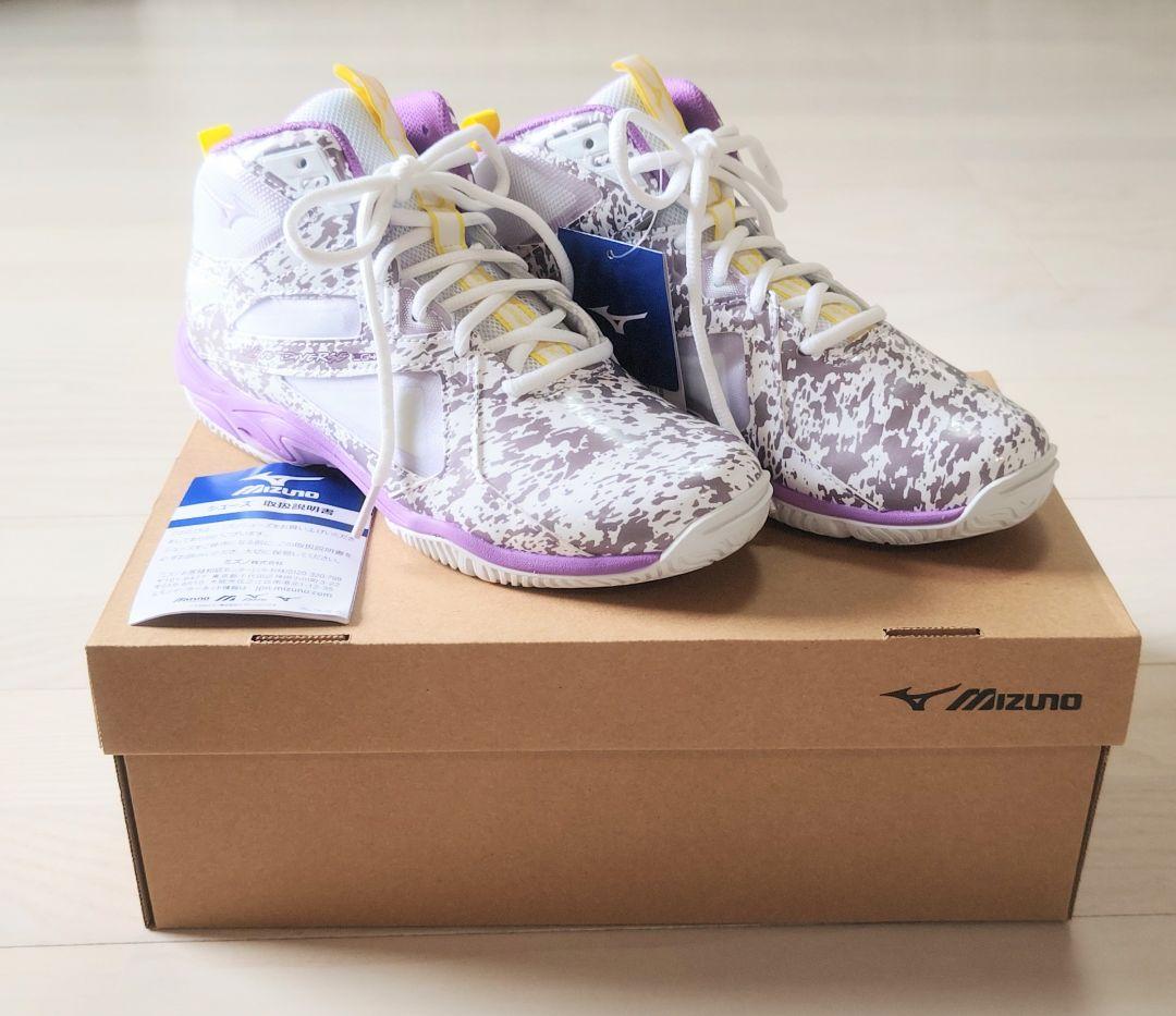 ミズノ フィットネス シューズ ウエーブダイバース LG4 23.5cm 新品