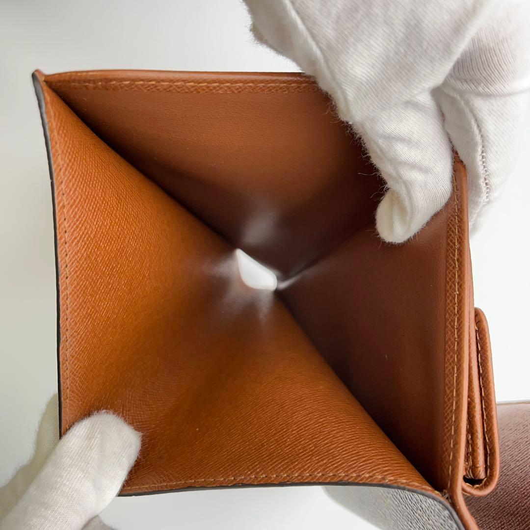 ルイヴィトン モノグラム ポルト トレゾール エテュイ パピエ 三つ折り財布