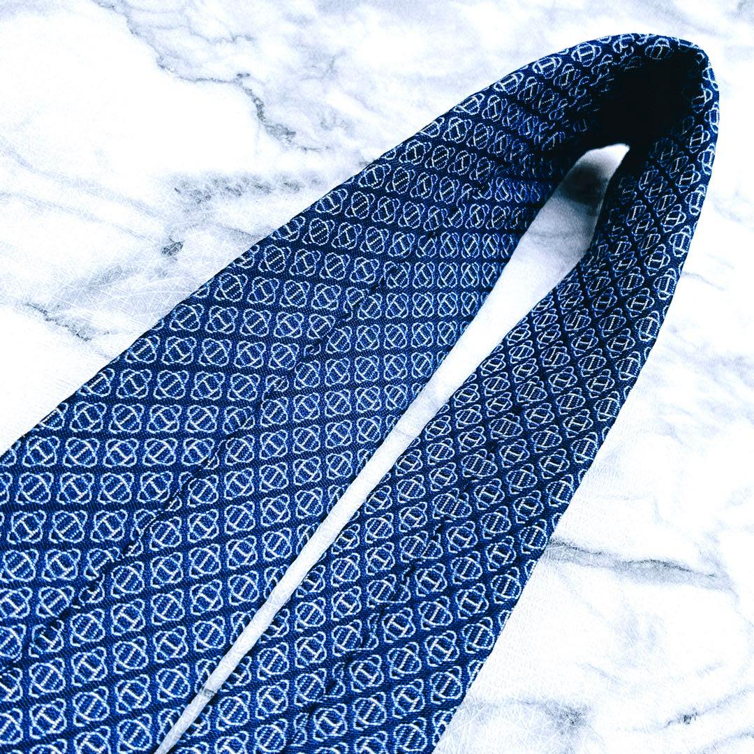 ✨未使用✨エルメス　クロスシェーヌダンクル　総柄　ジャガード　ブルー　ネクタイ