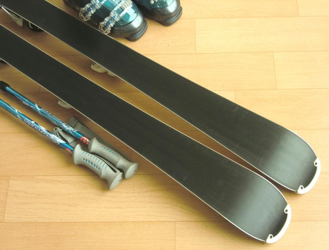 ■■1月限定■送料無料■ELAN■女性用スキーフルセット■板140靴23.5■■