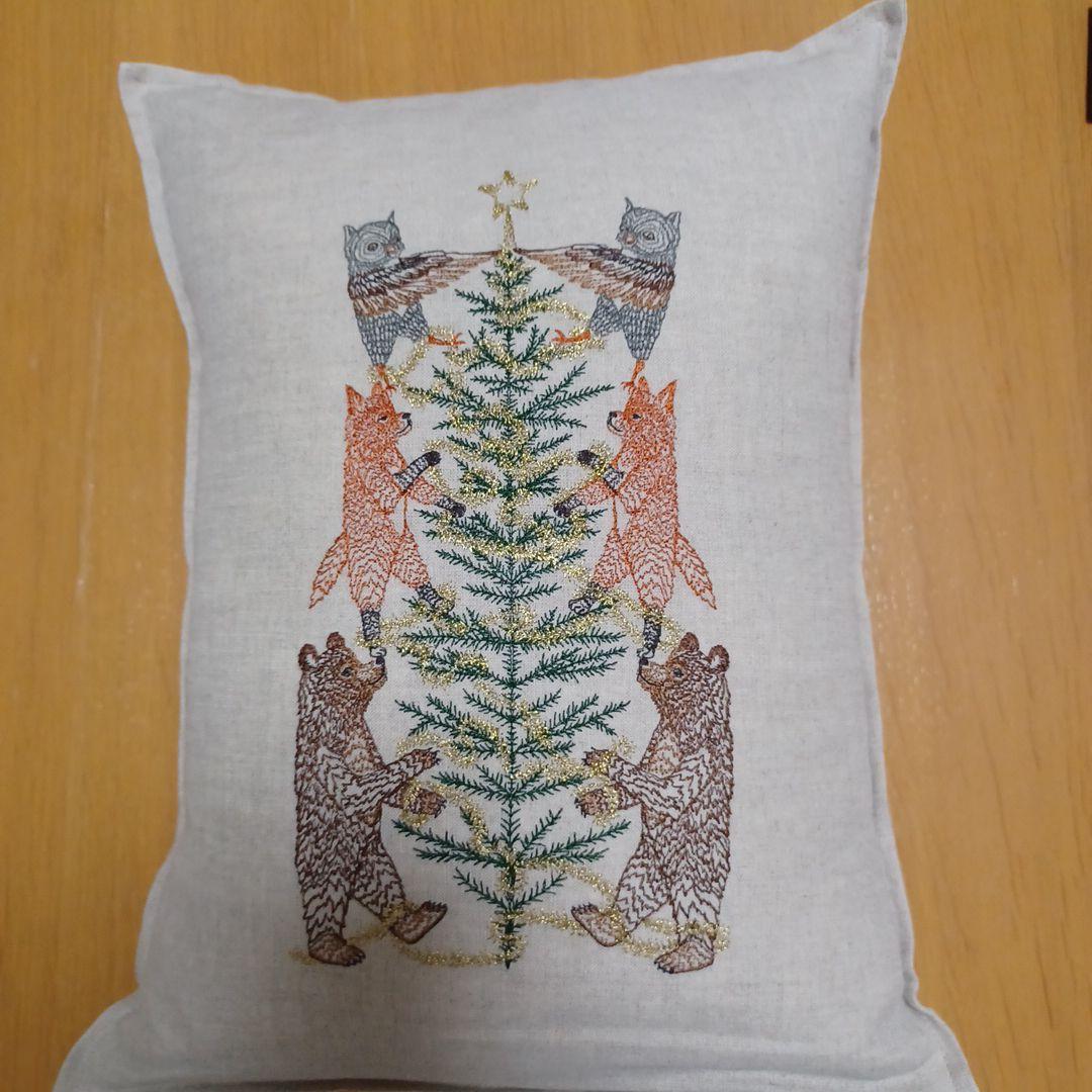 CORAL＆TUSK コーラル＆タスク　クッションとカバーセット