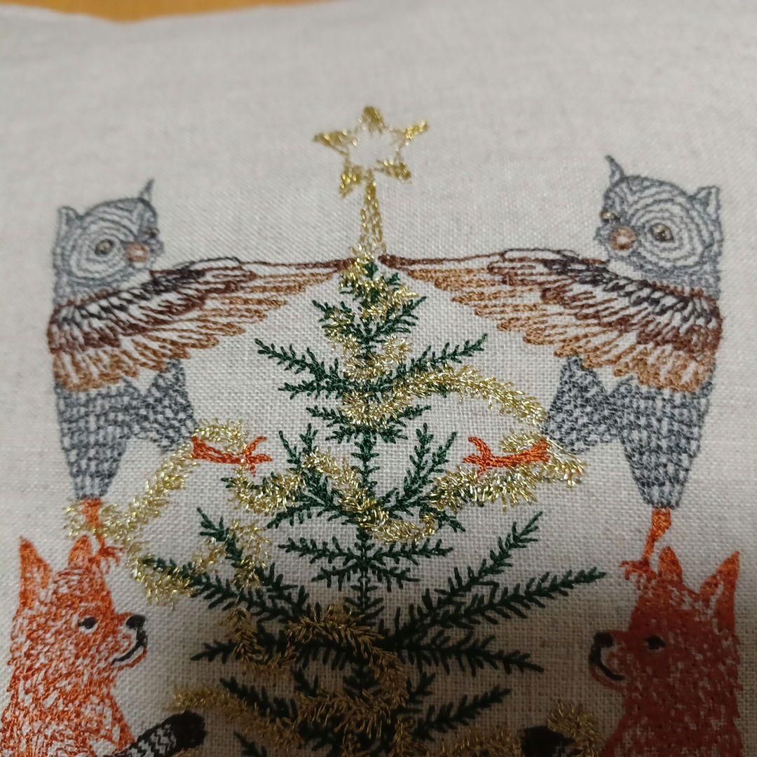 CORAL＆TUSK コーラル＆タスク　クッションとカバーセット