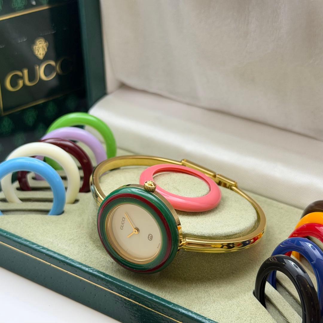 動作未確認　グッチ　チェンジベゼル　クォーツ　ベゼル11個付　美品　箱付き