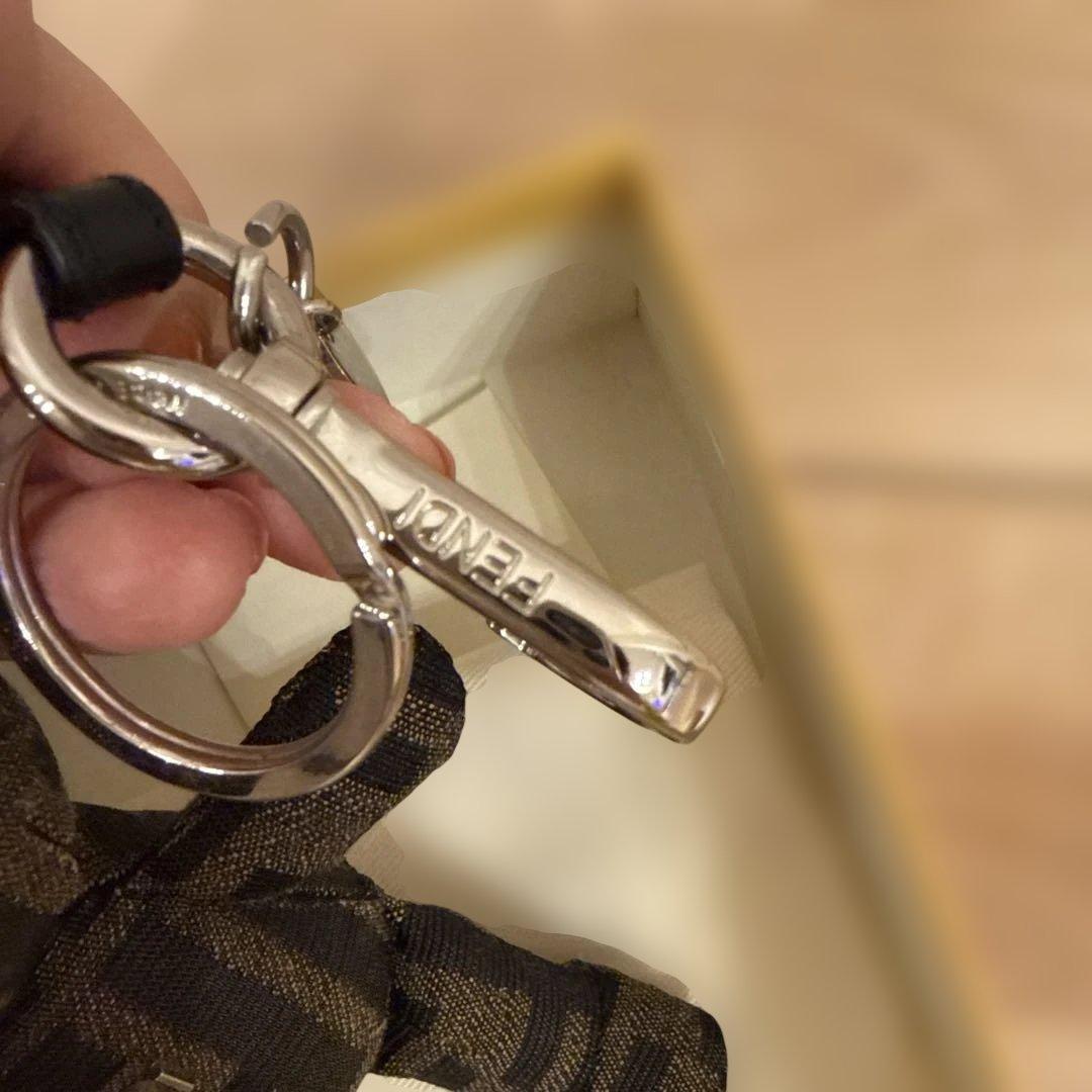 1/22 目黒蓮くん着用　FENDI FF ジャカード キーホルダー　熊チャーム