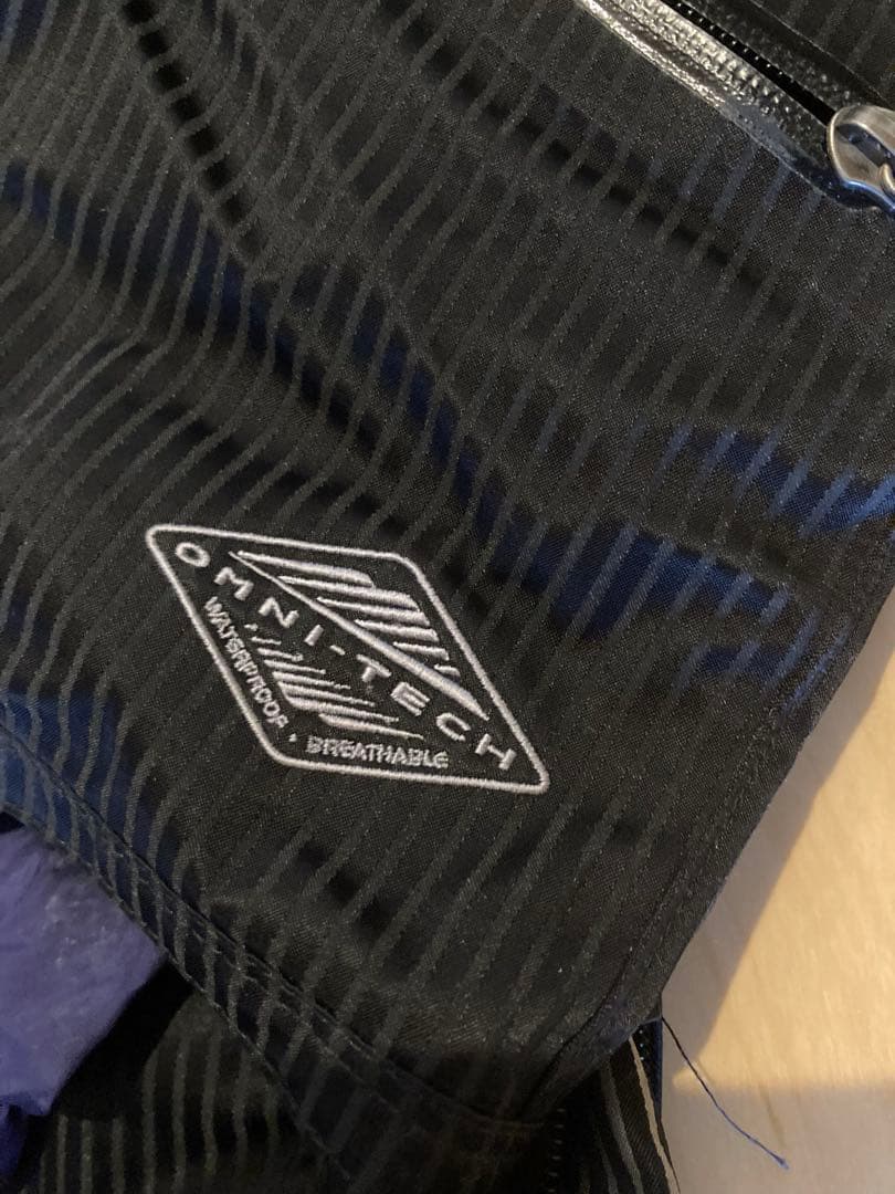 美品　コロンビアColumbiaスノーボードウェアセットアップLサイズ　ゴーグル