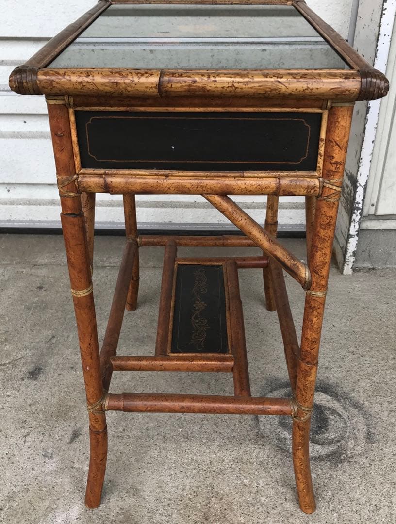 バンブー製？　サイドテーブル 花柄　竹製？ テーブル　収納　アンティーク　レトロ