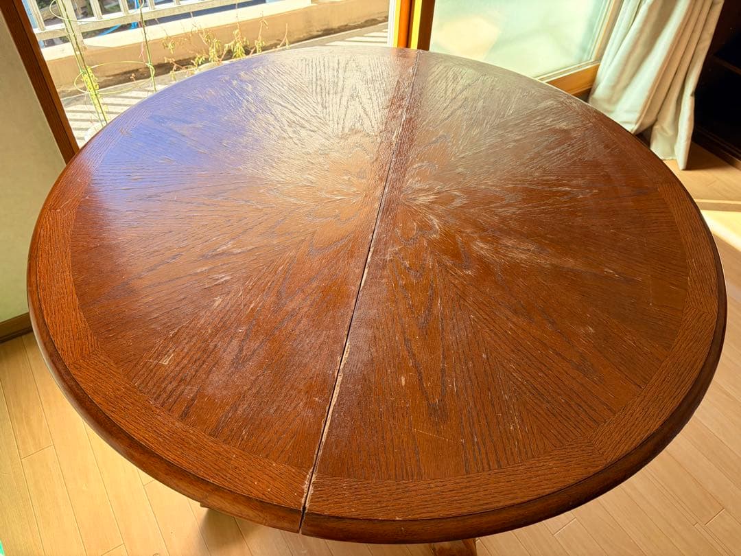 ヴィンテージ 丸型テーブル ※拡張式ですが天板はありません