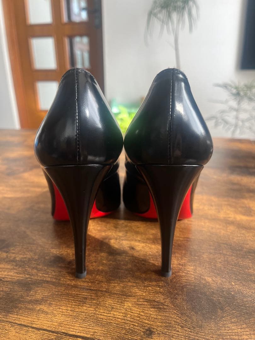 Christian Louboutin クリスチャンルブタン 39.5 パンプス