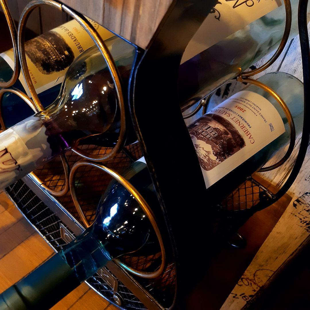 輸入雑貨　『照明付きワインホルダー』　楽器　ギター　ワインスタンド　5本収納可能