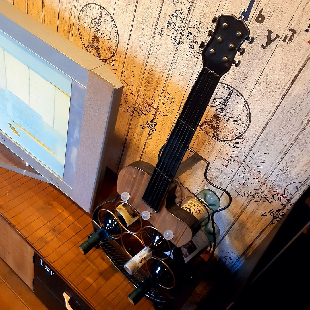 輸入雑貨　『照明付きワインホルダー』　楽器　ギター　ワインスタンド　5本収納可能