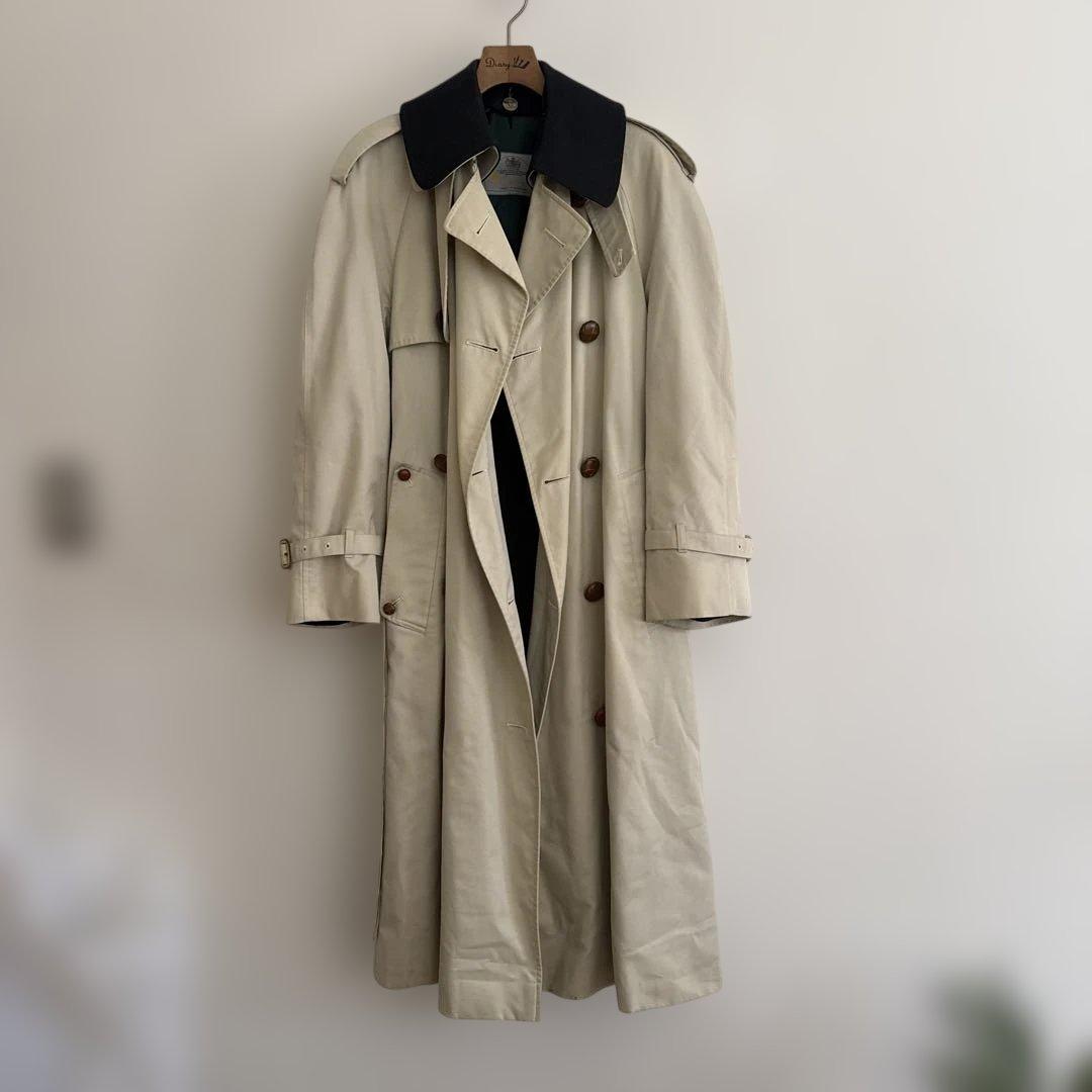 希少　アクアスキュータム　バイカラー襟つきトレンチコート　フェルトライナー