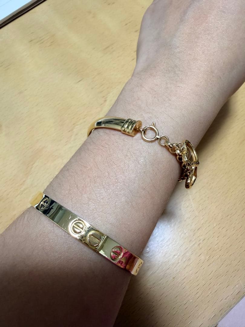 18金 18K 金色のハート型チャーム付きブレスレット