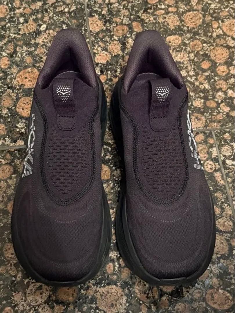 HOKA SKYWARD LACELESS 28cm ブラック