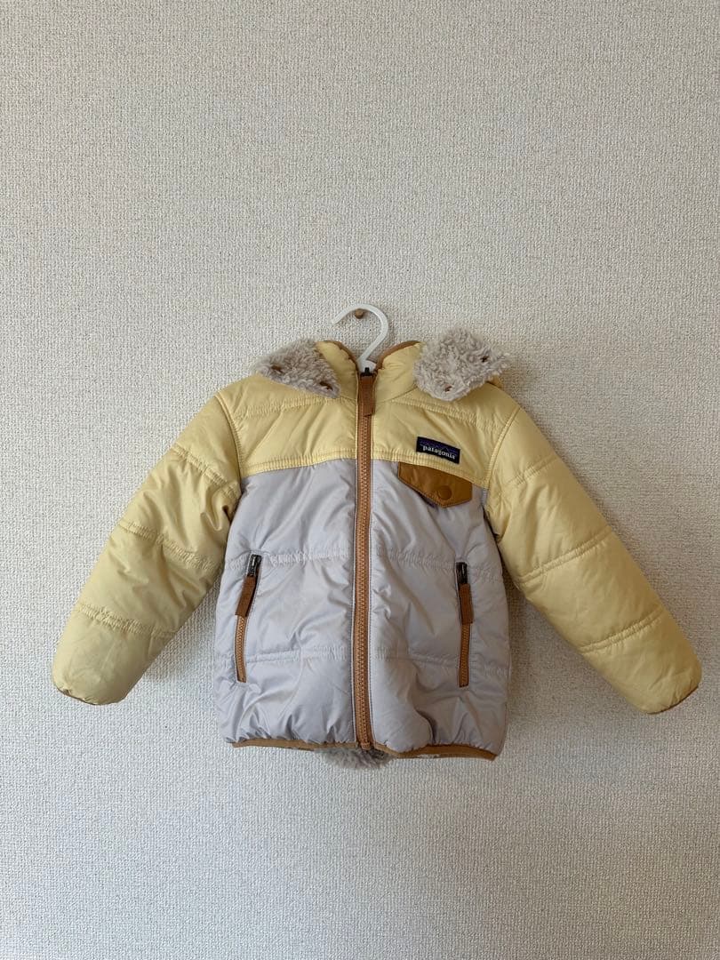 patagonia イエロー リバーシブルトリブルズフーディ2T 90