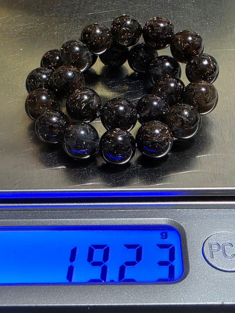 8.3㎜　ブラックルチルクォーツブレスレット