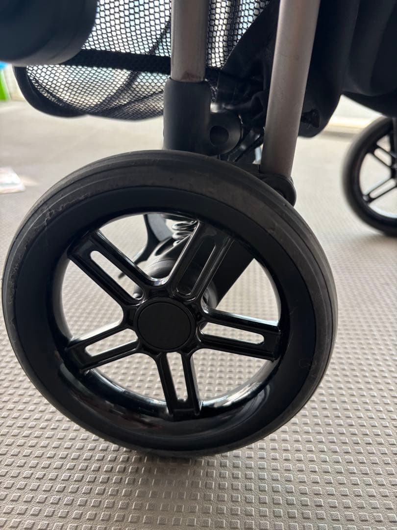 サイベックス　ベビーカー　メリオ　アルミ　ソーホーグレー