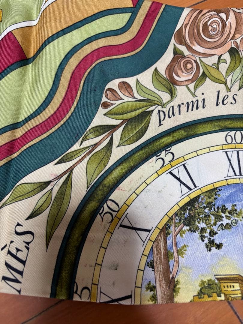 エルメス 時計デザイン シルクスカーフ