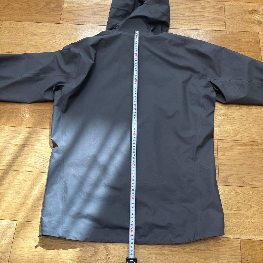 アークテリクス　ベータジャケット　美品　メンズ　Mサイズ　グレー