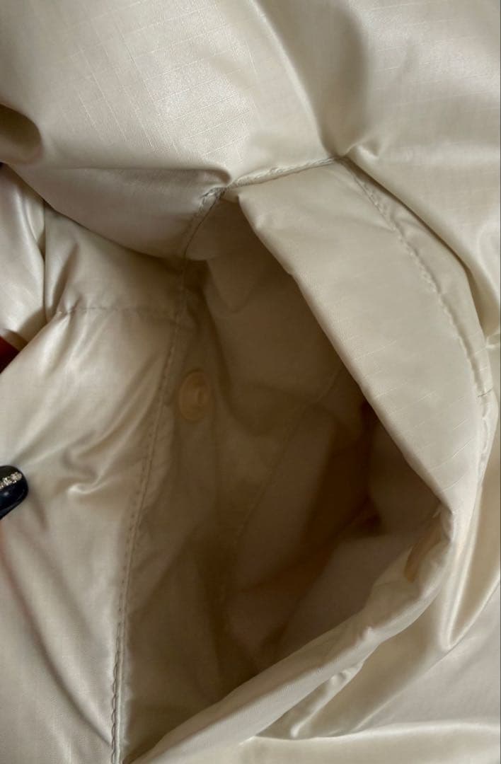   ダウンジャケット