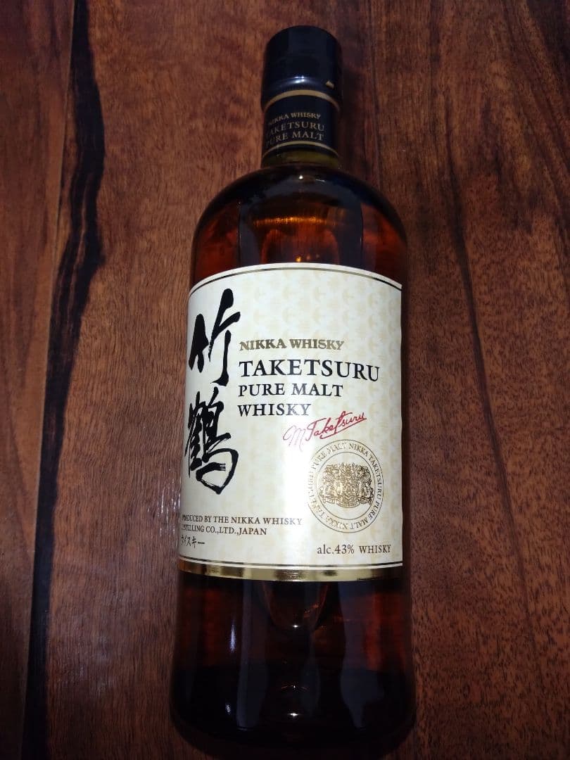 竹鶴　ピュアモルトウイスキー７００ml