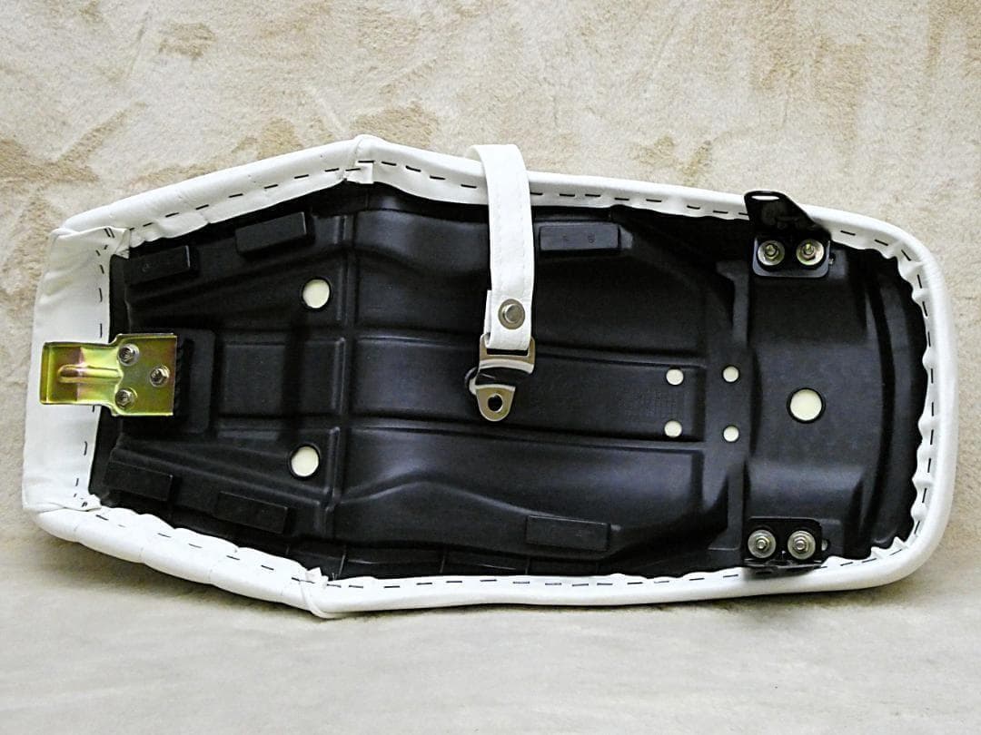 ＧＮ１２５ 白皮 タイプ２　タックロールシート /GN125H GN125-2F