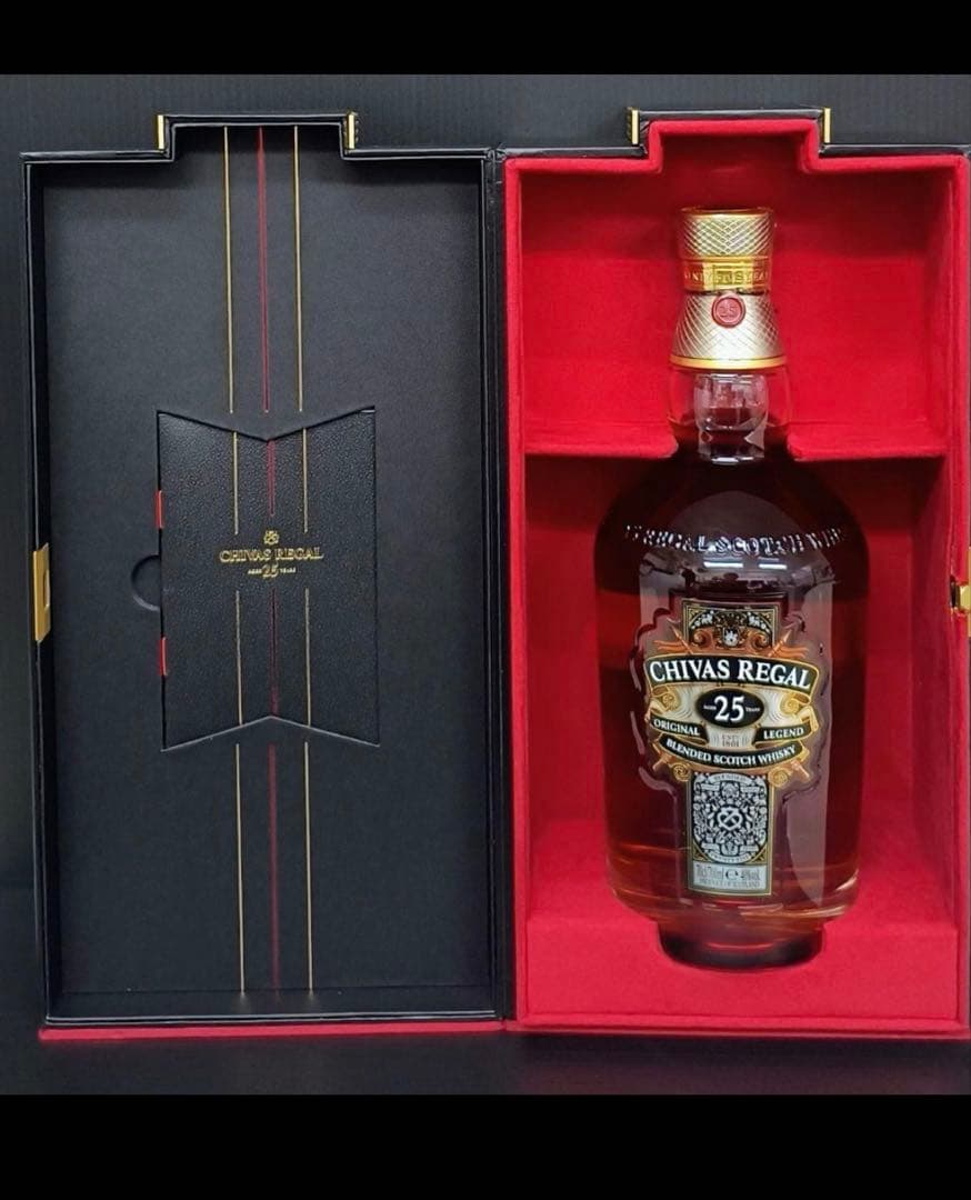 【新品未開封・正規】シーバスリーガル 25年 オリジナルレジェンド ウィスキー