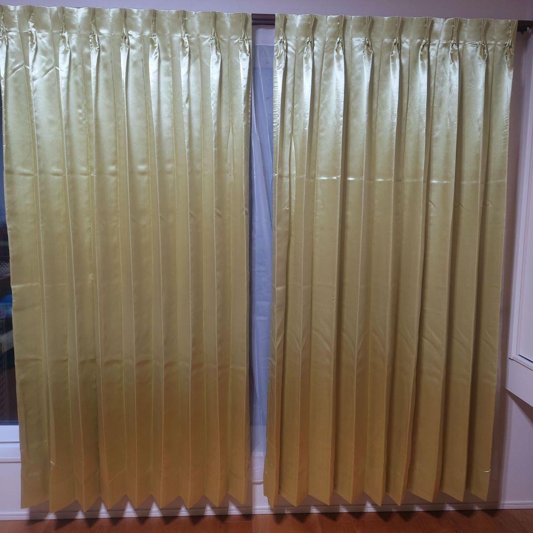 オーダーカーテン遮光裏地付き　未使用　日本メーカー品