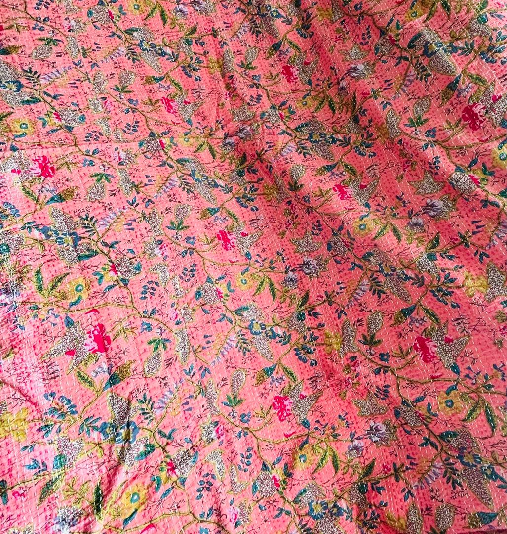 アジアン雑貨 リバーシブル マルチカバー 布 ピンク