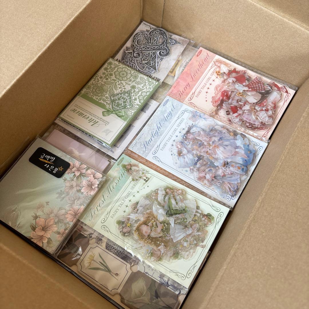 3 断捨離　セット　コラージュ　まとめ　素材　日記　紙もの　おすそ分け