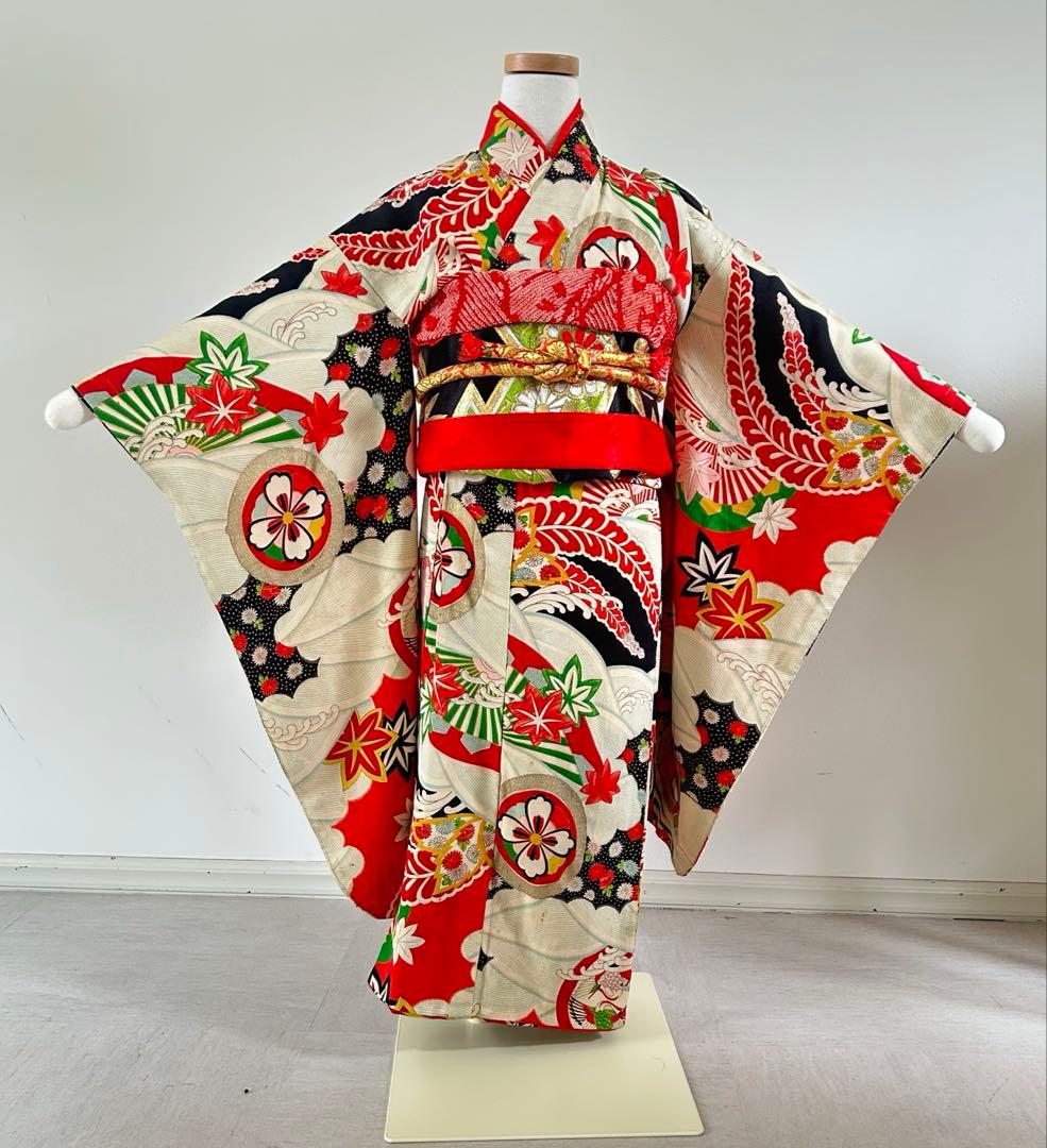 5歳　6歳　7歳　七五三　アンティーク正絹着物、帯、帯揚げ、帯締め　しごき