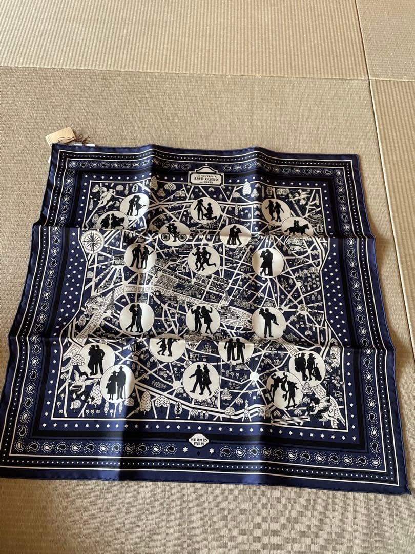 Bandana 55パリの恋人たち ネイビー 新品未使用
