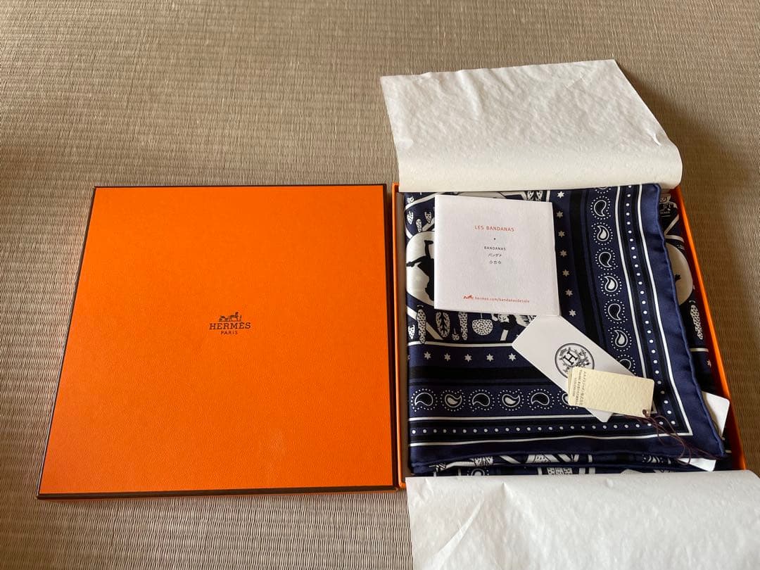 Bandana 55パリの恋人たち ネイビー 新品未使用