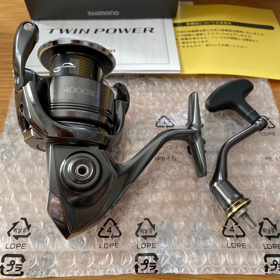 SHIMANO 24TWIN POWER 4000XG スピニングリール