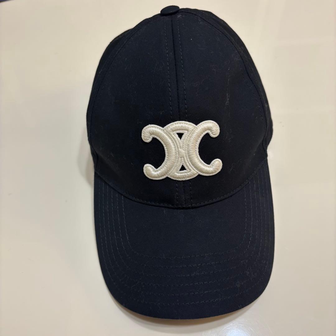 CELINE 黒 ベースボールキャップS