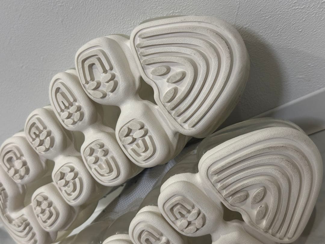 ミキオサカべ　new jewelry スニーカー