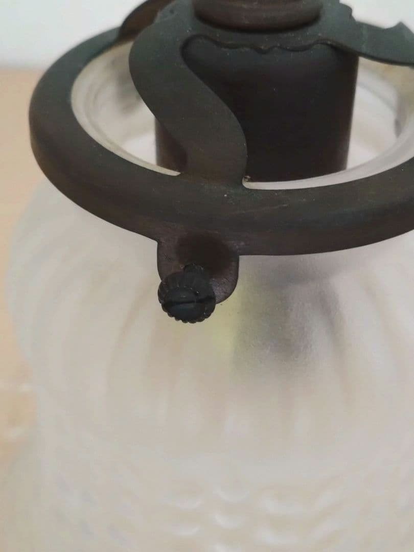 ガラスシェード（フリル）ペンダントライト