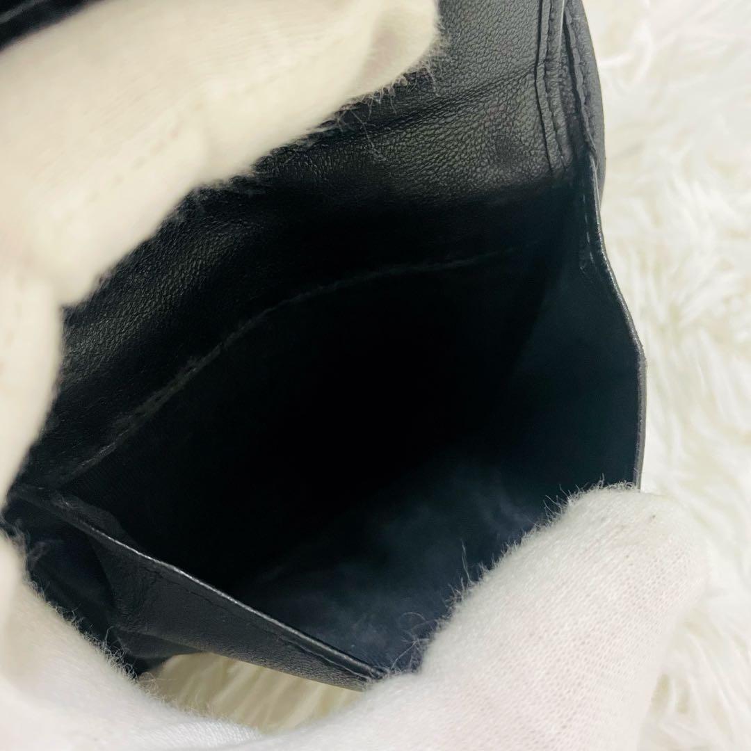 極美✨ 付属完備✨PRADA 二つ折りコンパクト レザー 黒 1MV204