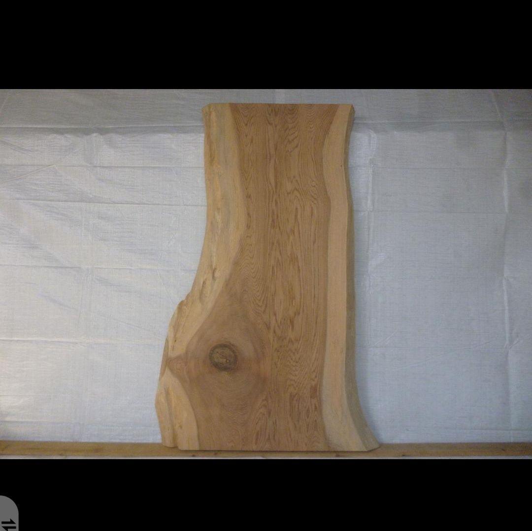 送料込み　一枚板　杉　スギ　無垢材　天板　テーブル　カウンター　番号49