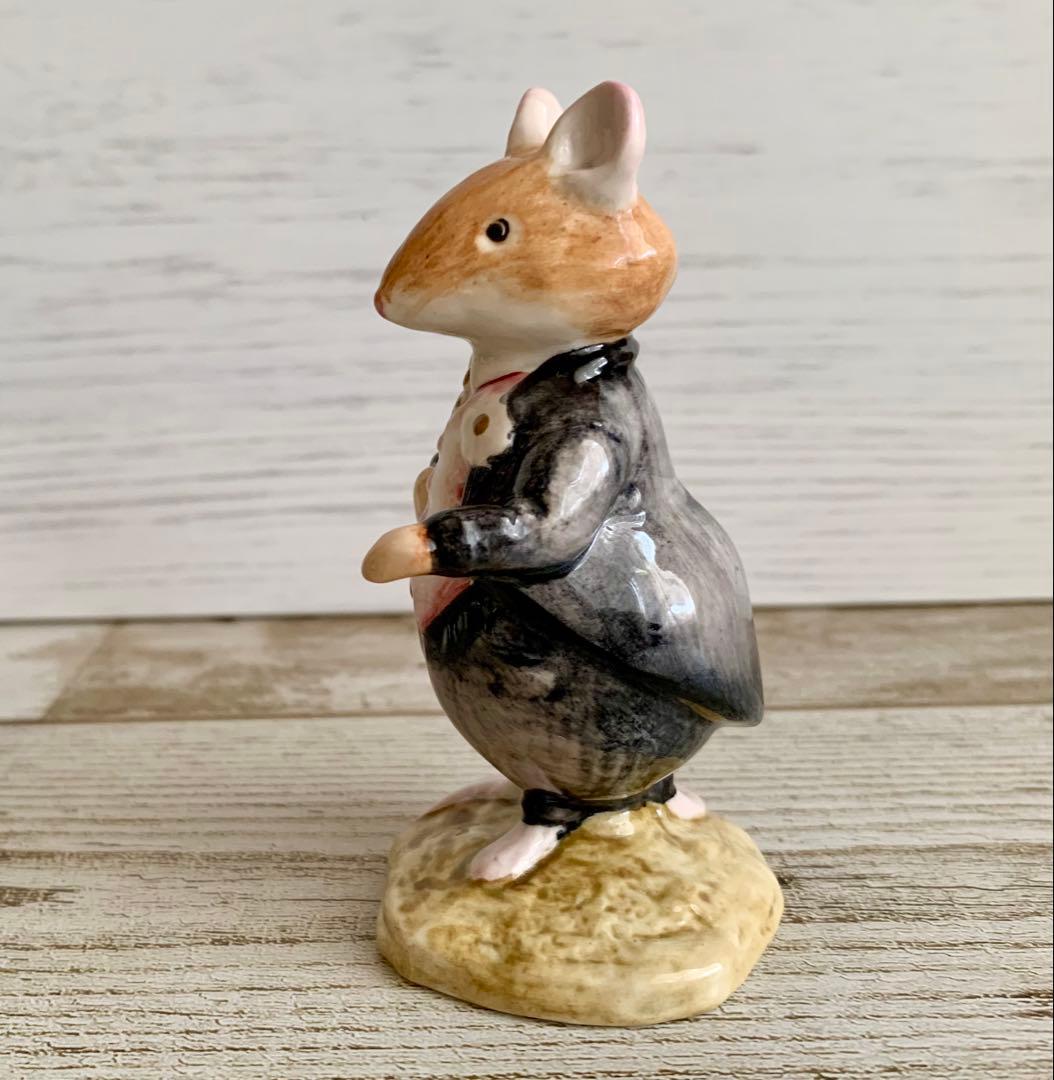 ダスティとポピー ウェディング フィギュリン ブランブリーヘッジ 置物