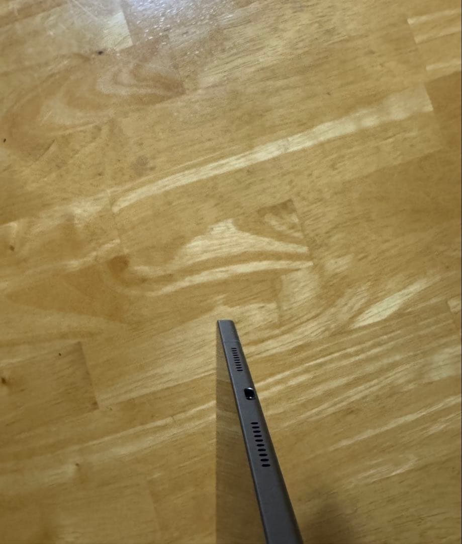 Androidタブレット本体 Lenovo TAB 8