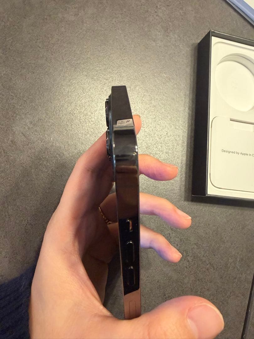 Apple iPhone 13 Pro 256GB グラファイト　SIMフリー