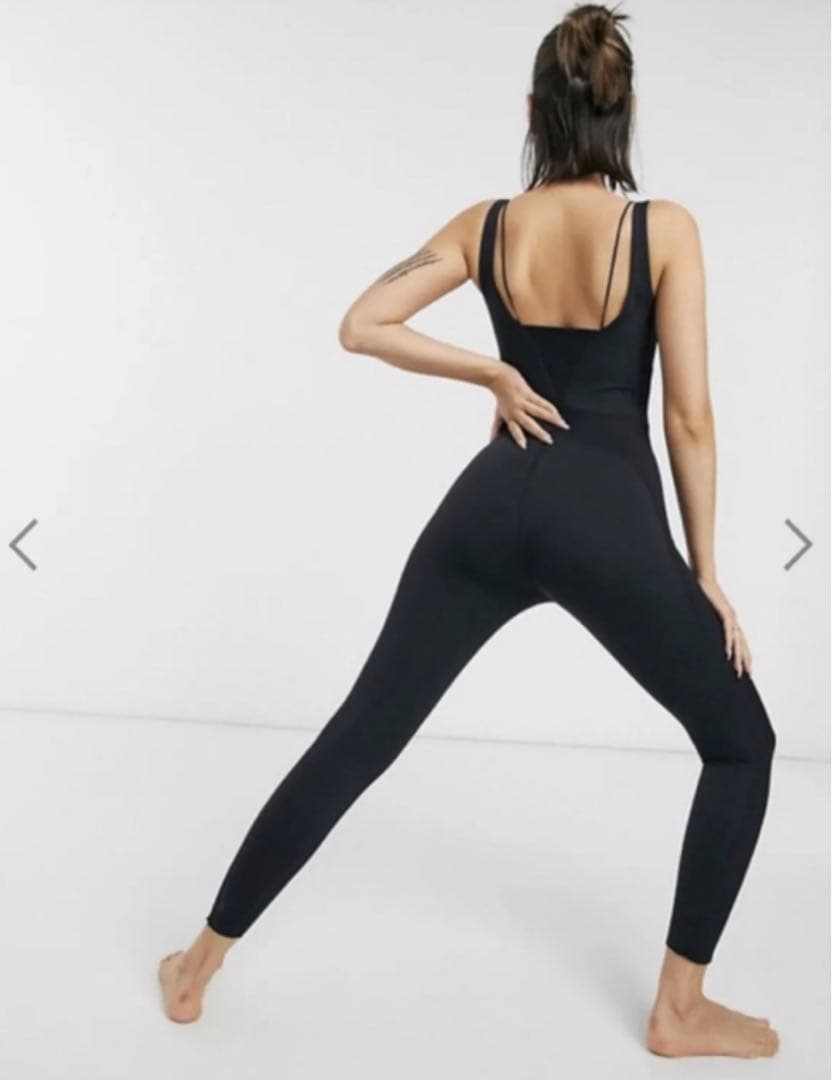 24時間のみ★送料込み★★【NIKE】ヨガ ラックス ジャンプスーツ★S