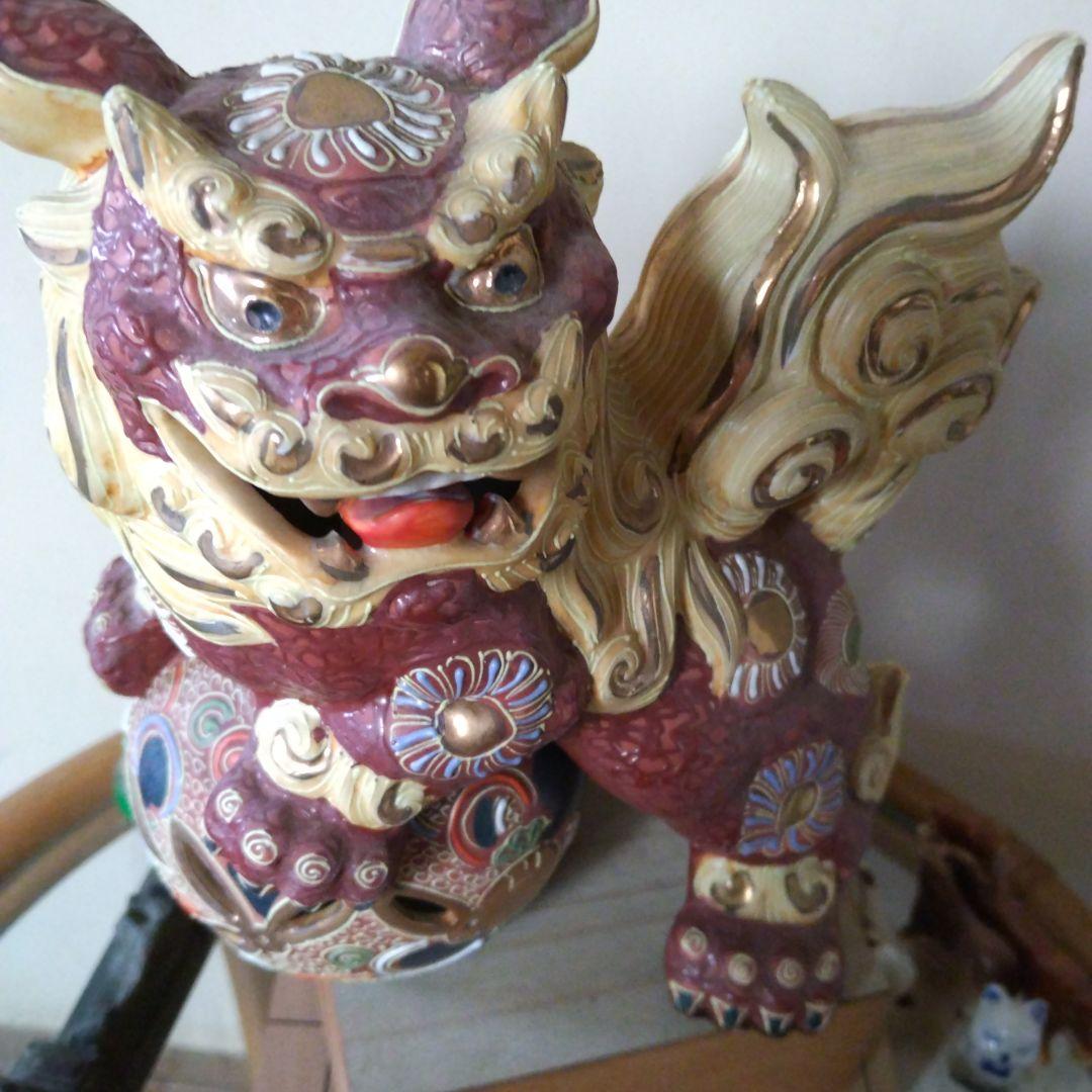 九谷焼の獅子の置物