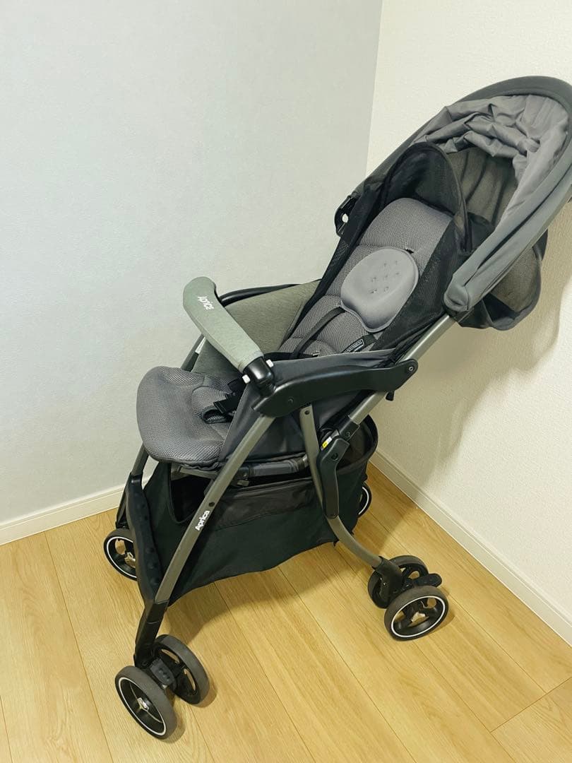 Aprica ベビーカー クルリー 軽量 A型 GR2129308 グレー　美品