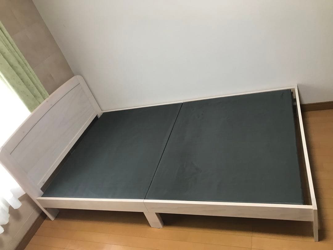 【取りに来て頂く場合は8,000円】ベッドフレーム　セミダブル　ニトリ