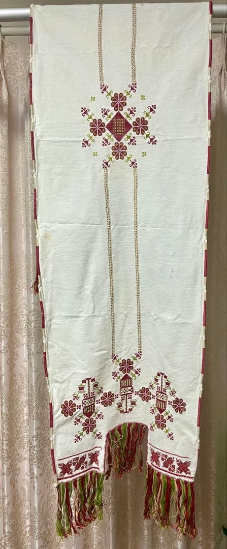 Vintage テーブルセンター 手刺繍