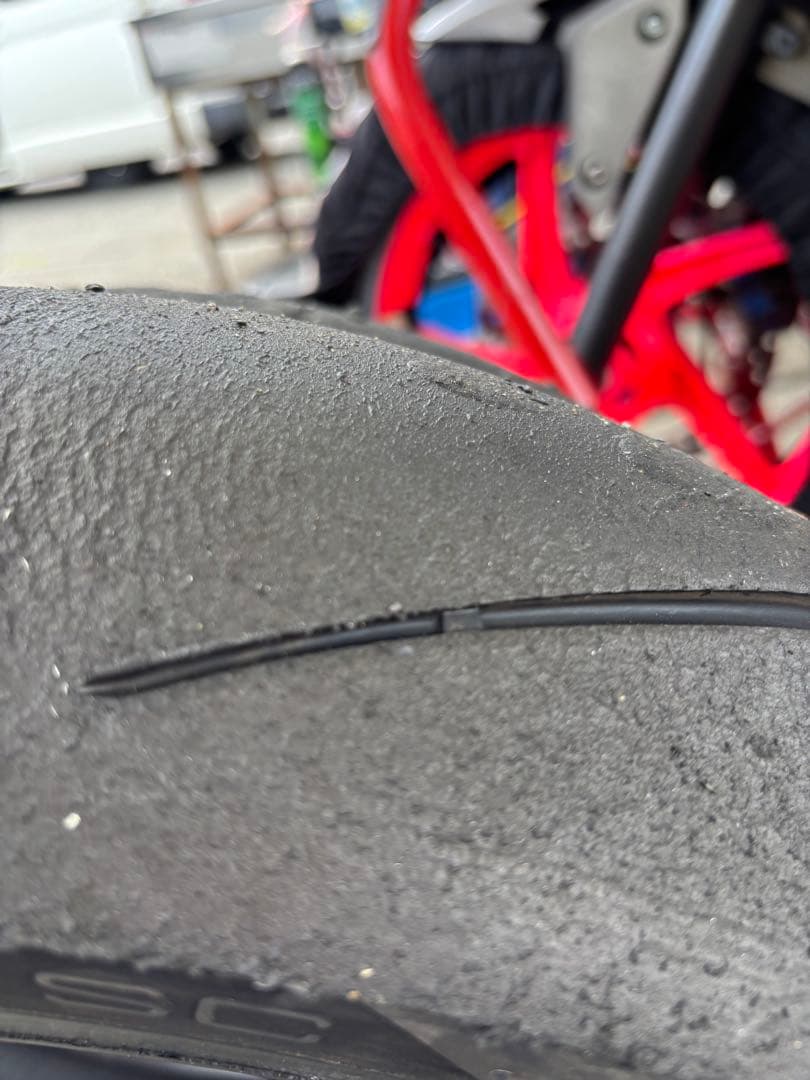 ピレリ　スーパーコルサv4 sc1 前後セット110/140