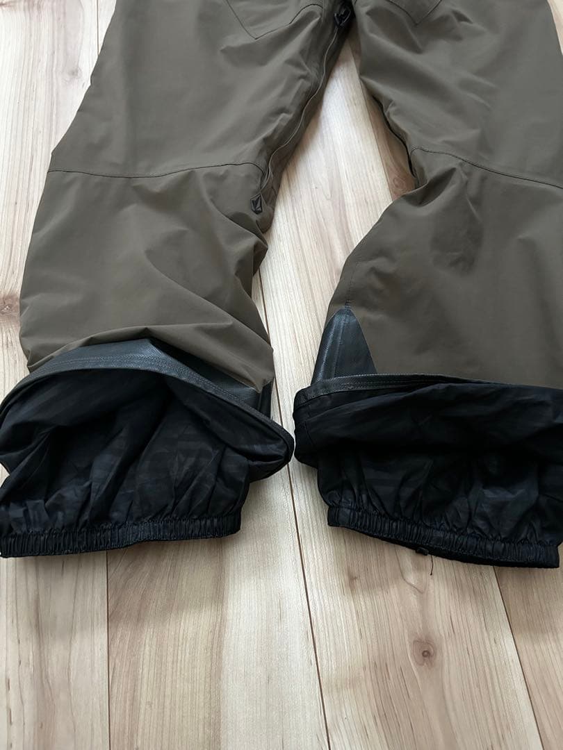 volcom rain gore-tex ボルコム　ビブ　パンツ