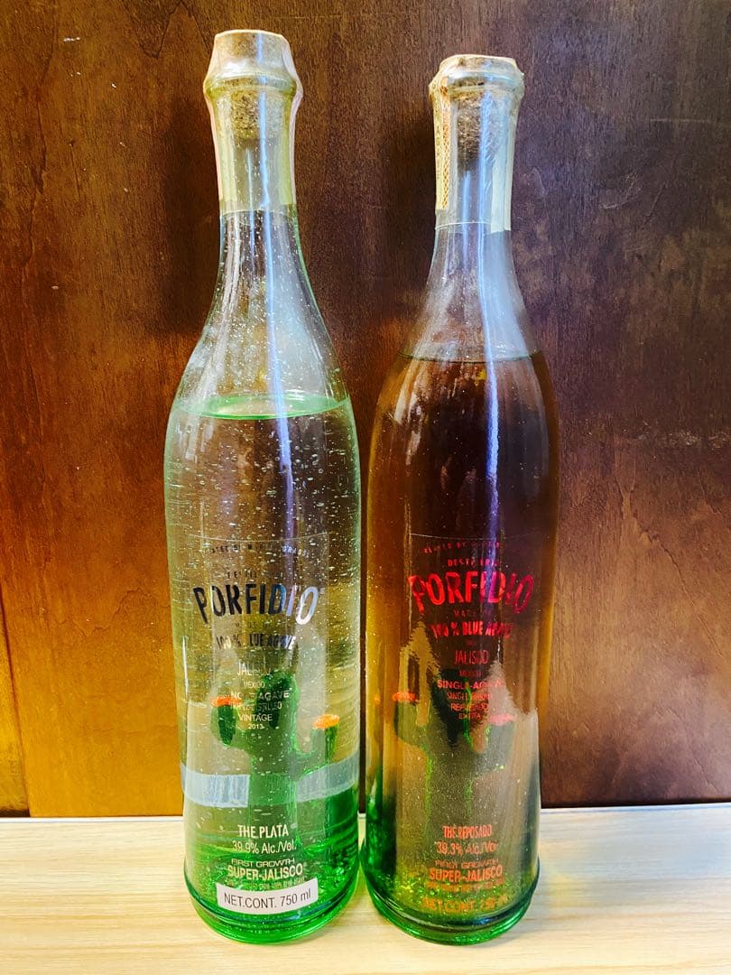 ポルフィディオ　プラタ　レポサド　Porfidio テキーラ 750ml